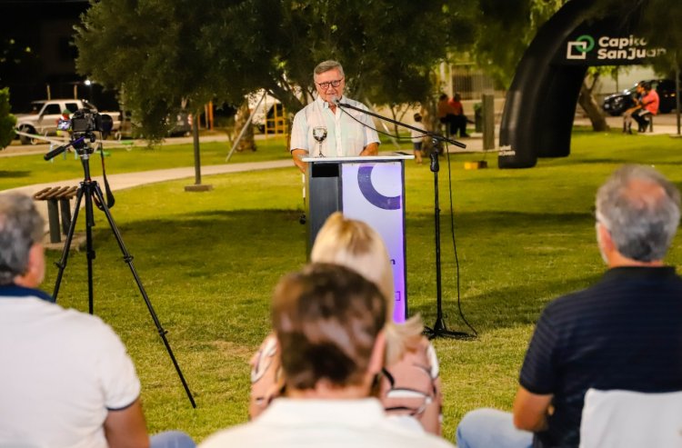 Nueva plaza para el  B° Los Tilos