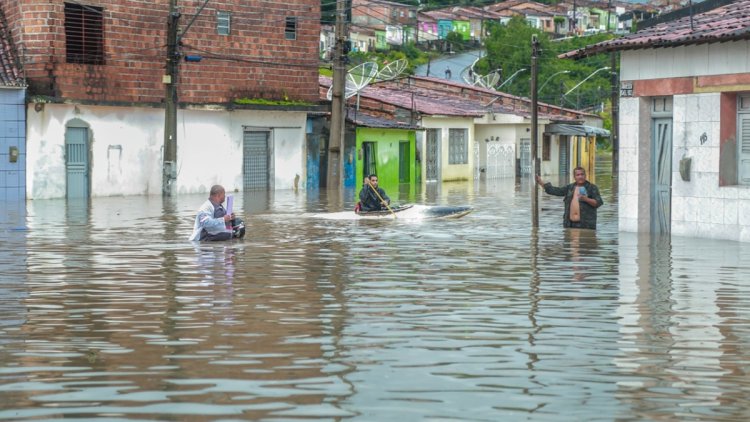 Las sequías y las inundaciones castigaron a todo el planeta en 2021
