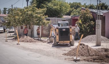 Inicia obra de red para dotar de gas natural a más de 30 familias cauceteras