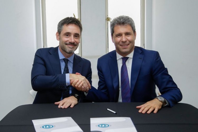 Uñac firmó convenios con el Consejo Federal de Inversiones