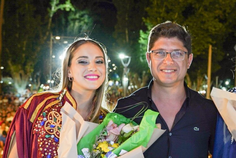 Ana Paula Zevallos, nueva Reina Nacional de Santa Lucía