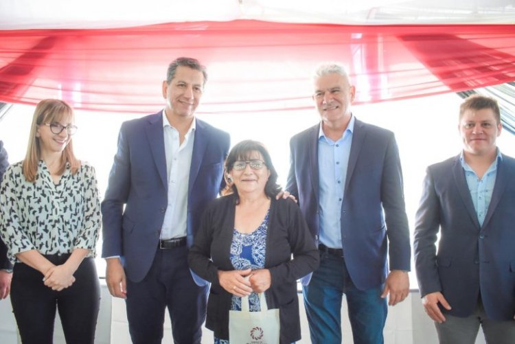 900 personas recibieron sus anteojos en Sarmiento