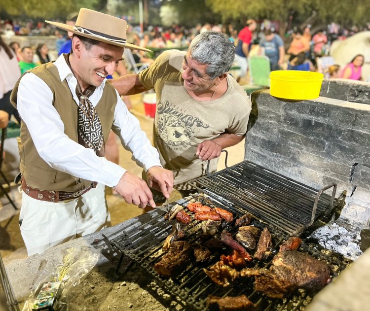 Segunda noche de las Peñas de la Familia con una Multitudinaria convocatoria