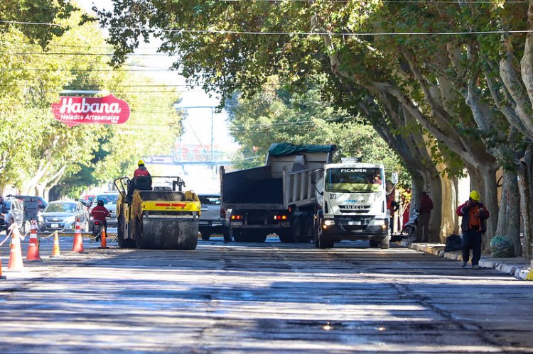 Capital: con el "Método Central" inicia la repavimentación del 2° tramo de Avenida Ignacio de la Roza