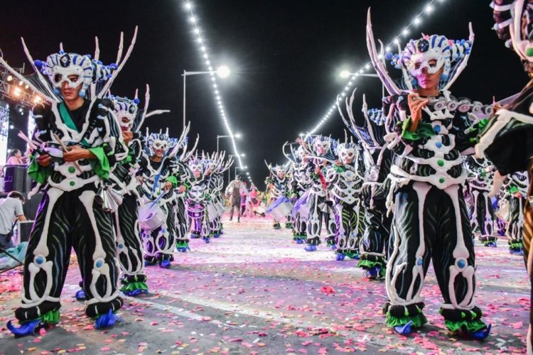 El Gigante que genera trabajo para mas de 2000 personas vuelve a escena