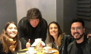 Acusan  a Javier Milei de armar listas "por guita o por sexo"