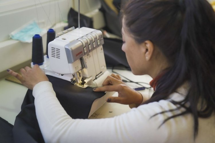 Capacitan para el uso de máquina industrial y confección