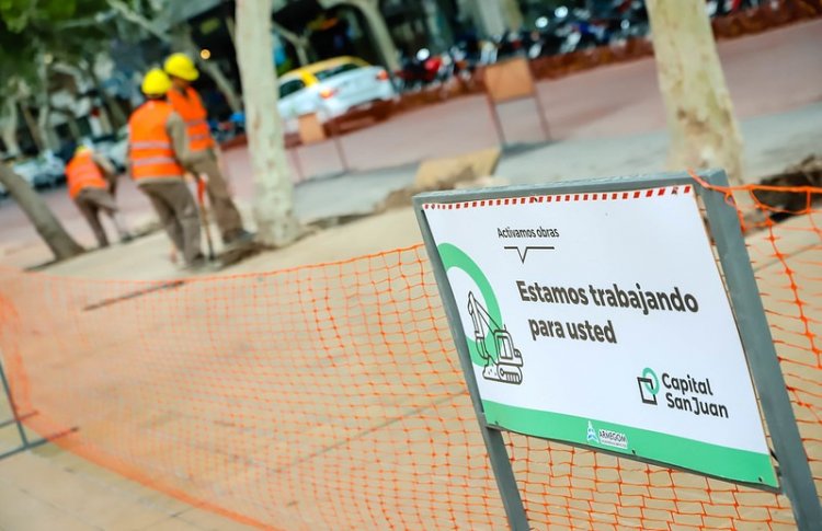 Avanza el programa de reparación de veredas del microcentro