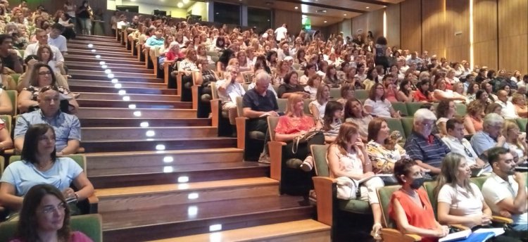 La Ministro de Educación instó a directivos a trabajar con libertad y creatividad