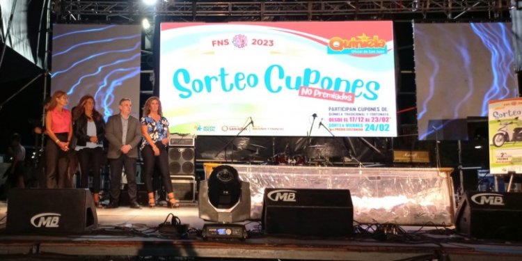 La Caja de Acción Social sorteó una moto 0 km y otros grandes premios en la FNS