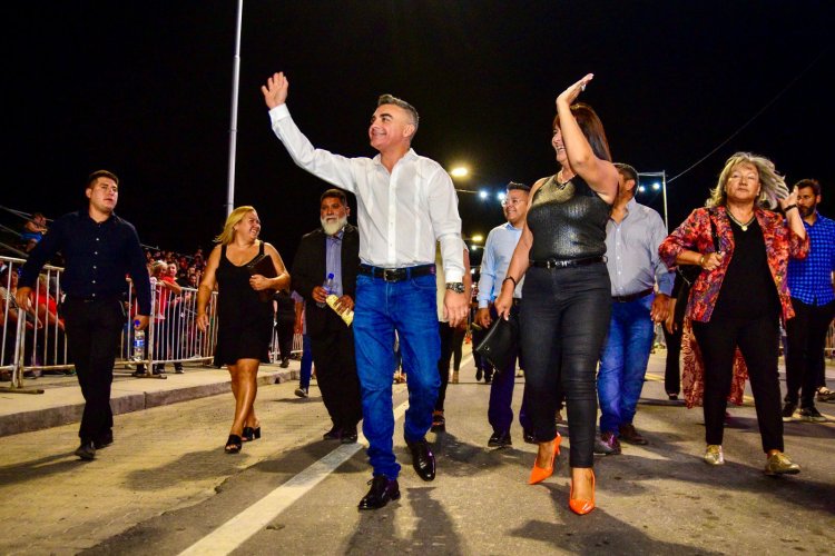 Más de 15.000 personas presentes en la primera noche del Carnaval de Chimbas 