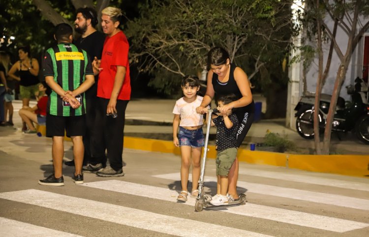 Baistrocchi inauguró obras de recuperación urbana en la ex Rioja Chica