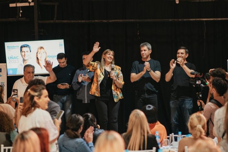 Uñac cerró un acto en Rivadavia, después de estar en Capital y Albardón