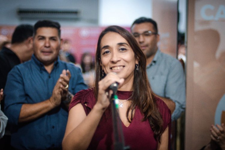 Romina Rosas apoyada por miles de cauceteros