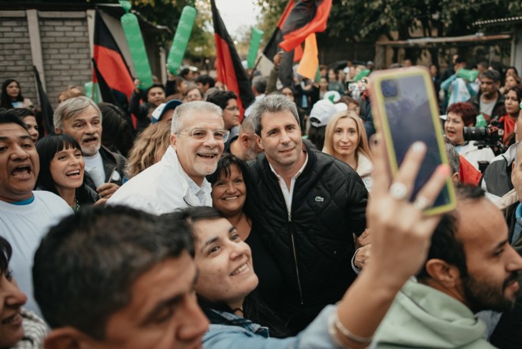 Más escuelas, más educación: el mensaje de Uñac a los vecinos de Capital