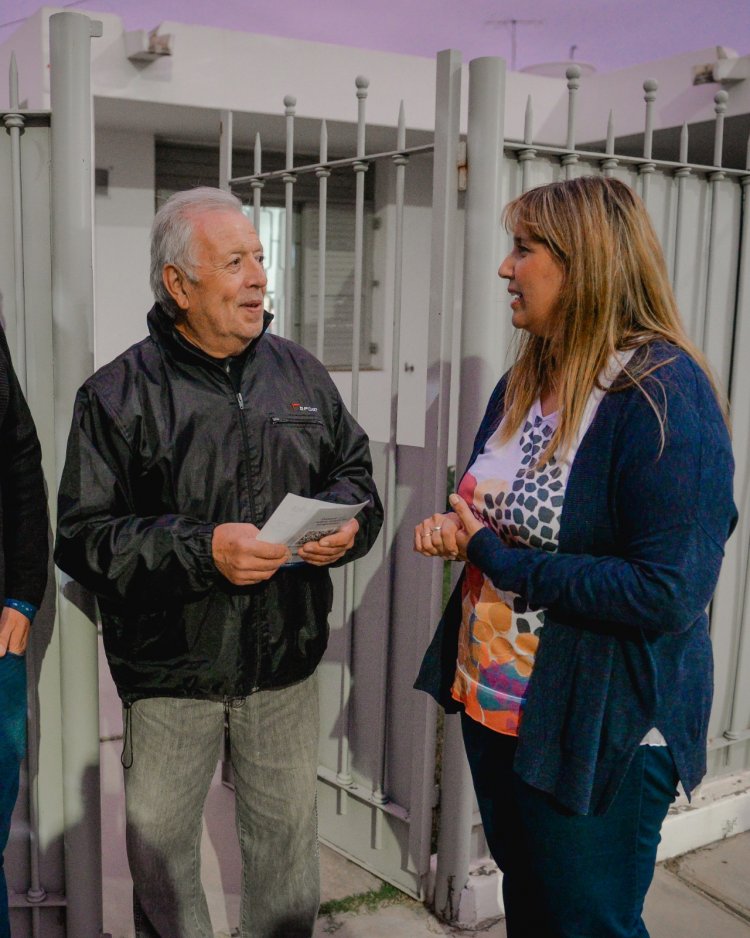 Venerando visitó el barrio Wilkinson