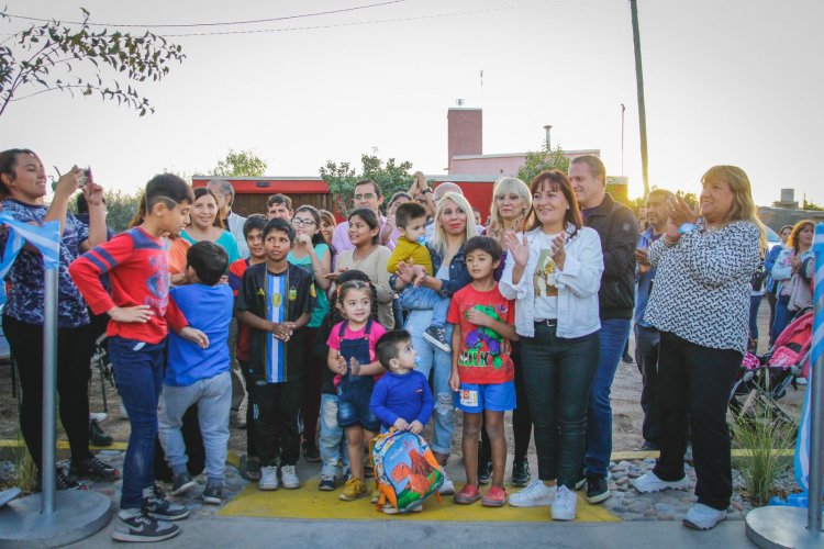 Las familias del Loteo AMAT disfrutan de su nueva plaza