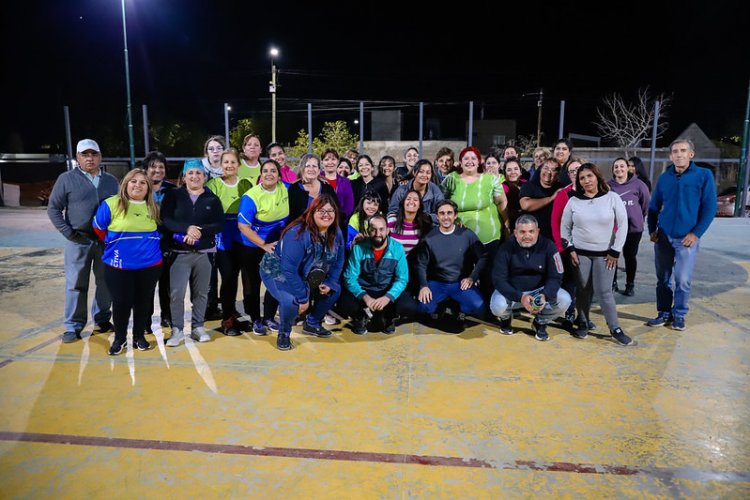 Capital llevó  su propuesta a vecinos de Concepción y Desamparados