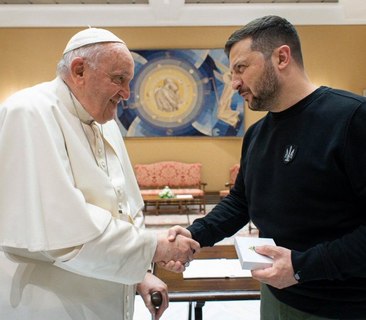 El Papa Francisco recibió a Zelenski en el Vaticano