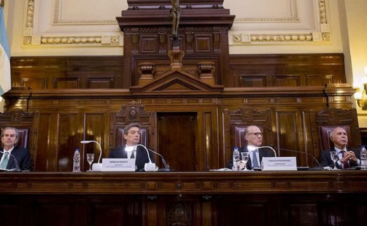 Reclaman a la Corte por la re-reelección de intendentes bonaerenses