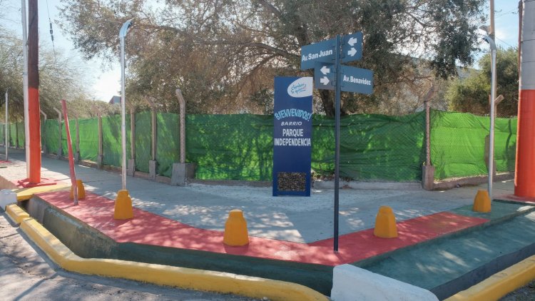    El Barrio Parque Independencia se embellece con un nuevo Portal de Ingreso