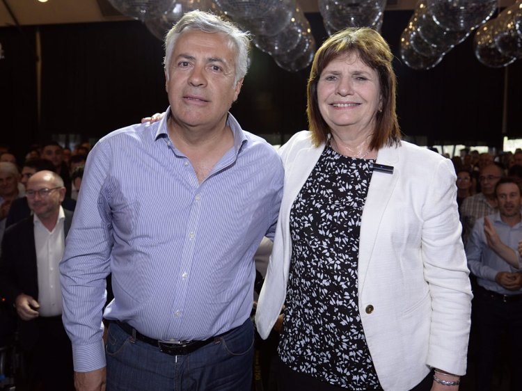 Alfredo Cornejo se adjudicó el triunfo en las PASO de Mendoza