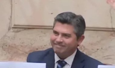 Diputados: Cecilia Moreau felicitó a Marcelo Orrego  por ganar las elecciones