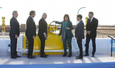 Massa, Alberto y Cristina inauguraron el primer tramo del Gasoducto Néstor Kirchner