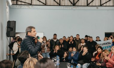 Uñac dijo que Sergio Massa busca construir el futuro de la Argentina