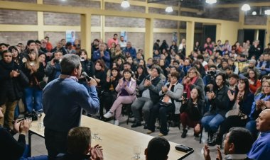 En Iglesia y Jáchal, Sergio Uñac se reunió con dirigentes