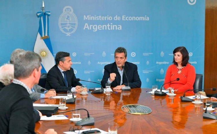 Massa cuestionó a los empresarios del transporte: "No les tenemos miedo"