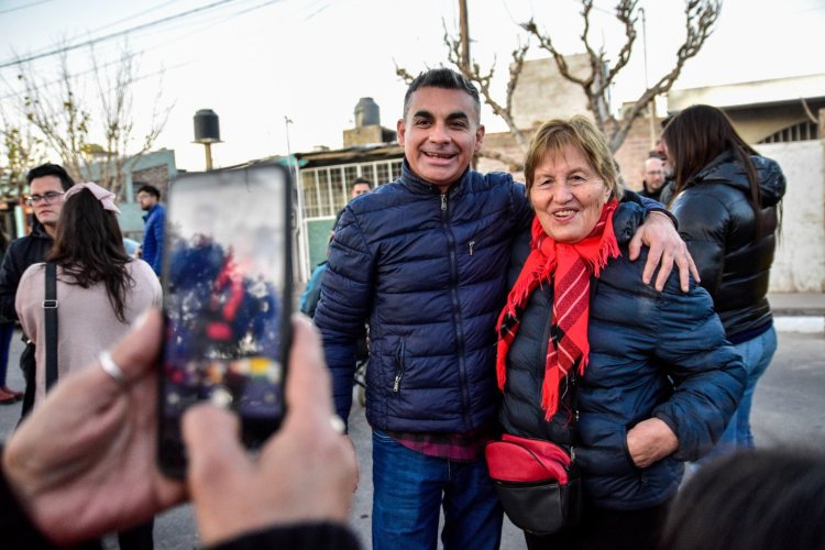 La querida Villa Ariza I y II estrenan la iluminación LED