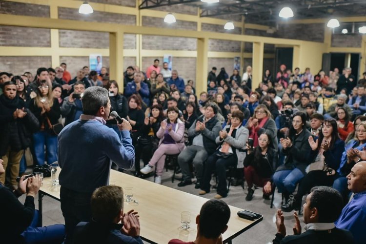 En Iglesia y Jáchal, Sergio Uñac se reunió con dirigentes
