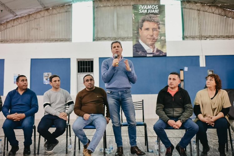 En Iglesia y Jáchal, Sergio Uñac se reunió con dirigentes