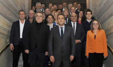 Massa en Tucumán relanza su campaña junto a los gobernadores
