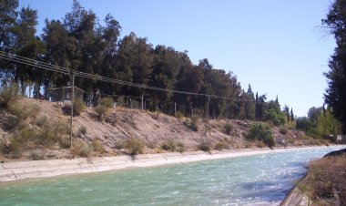 Un pequeño de un año cayó a un canal en La Bebida y murió