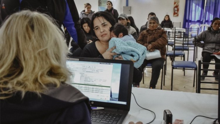 La oficina móvil del IPV visita 25 de Mayo