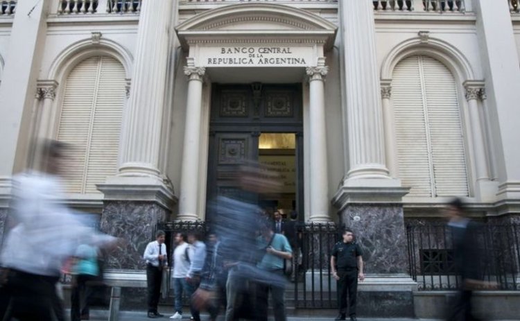 El Banco Central decidió mantener sin cambios la tasa de plazo fijo