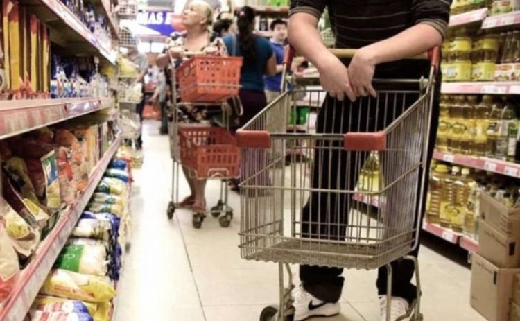 Una familia tipo necesitó $284.687 para no ser pobre en Agosto