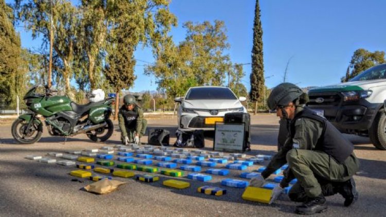 Intentaban ingresar a San Juan con 76 kg de cocaína