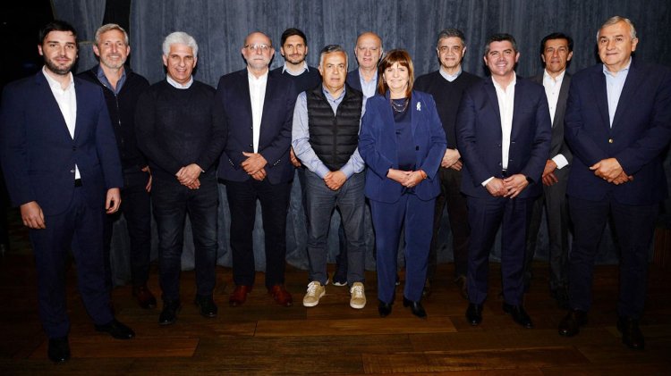 Orrego con Bullrich y gobernadores electos de JxC: “La gente volverá a confiar en nosotros "