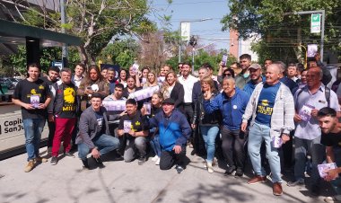 La Libertad Avanza en San Juan cerró campaña en la Peatonal