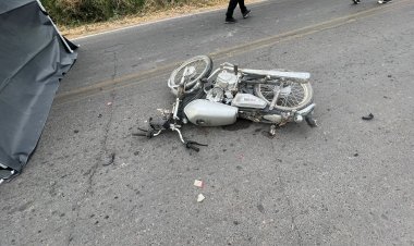 Joven motociclista muere en Pocito al chocar con un camión