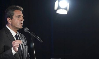 Massa a las petroleras: "El martes a la medianoche tiene que estar resuelto el abastecimiento"