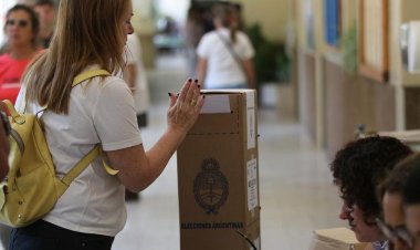 Balotaje 2023: cerraron los comicios con una participación del 76%