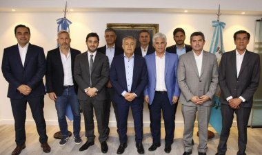 Gobernadores de JxC se comprometieron a garantizar la gobernabilidad a Milei