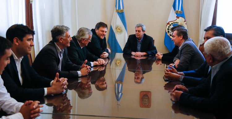 Gattoni recibió al diputado Nacional Leandro Santoro