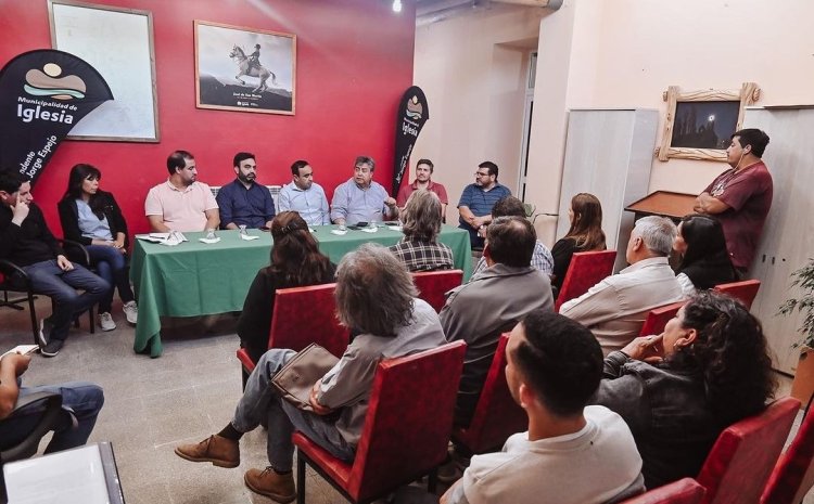 En Iglesia abren una Escuela de Capacitación en construcción
