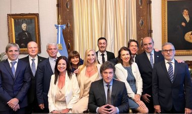 Juraron los ministros de Milei en una inédita ceremonia