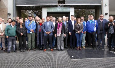 Intendentes de la FAM presentan un recurso de amparo para frenar el DNU de Milei